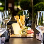 & Restaurant Schroeder 3*