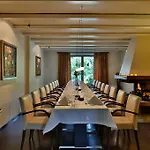 & Restaurant Schroeder فندق
