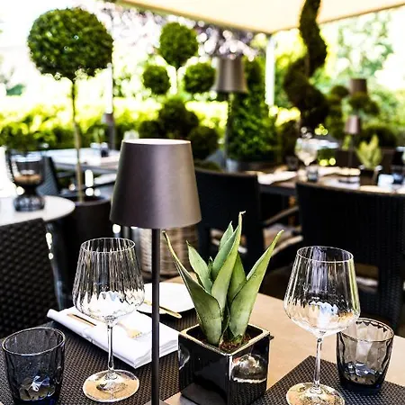 Hotel & Restaurant Schroeder
