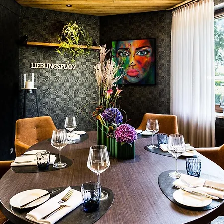 Hotel & Restaurant Schroeder